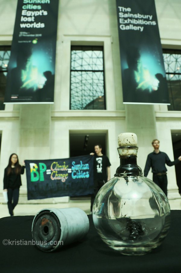 Disobedient artwork at BP Sunken Cities launch. Photo by Kristian Buus. 1